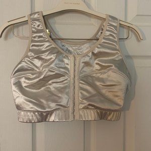 Enell Sport High Impact Bra Size 3 Ecru